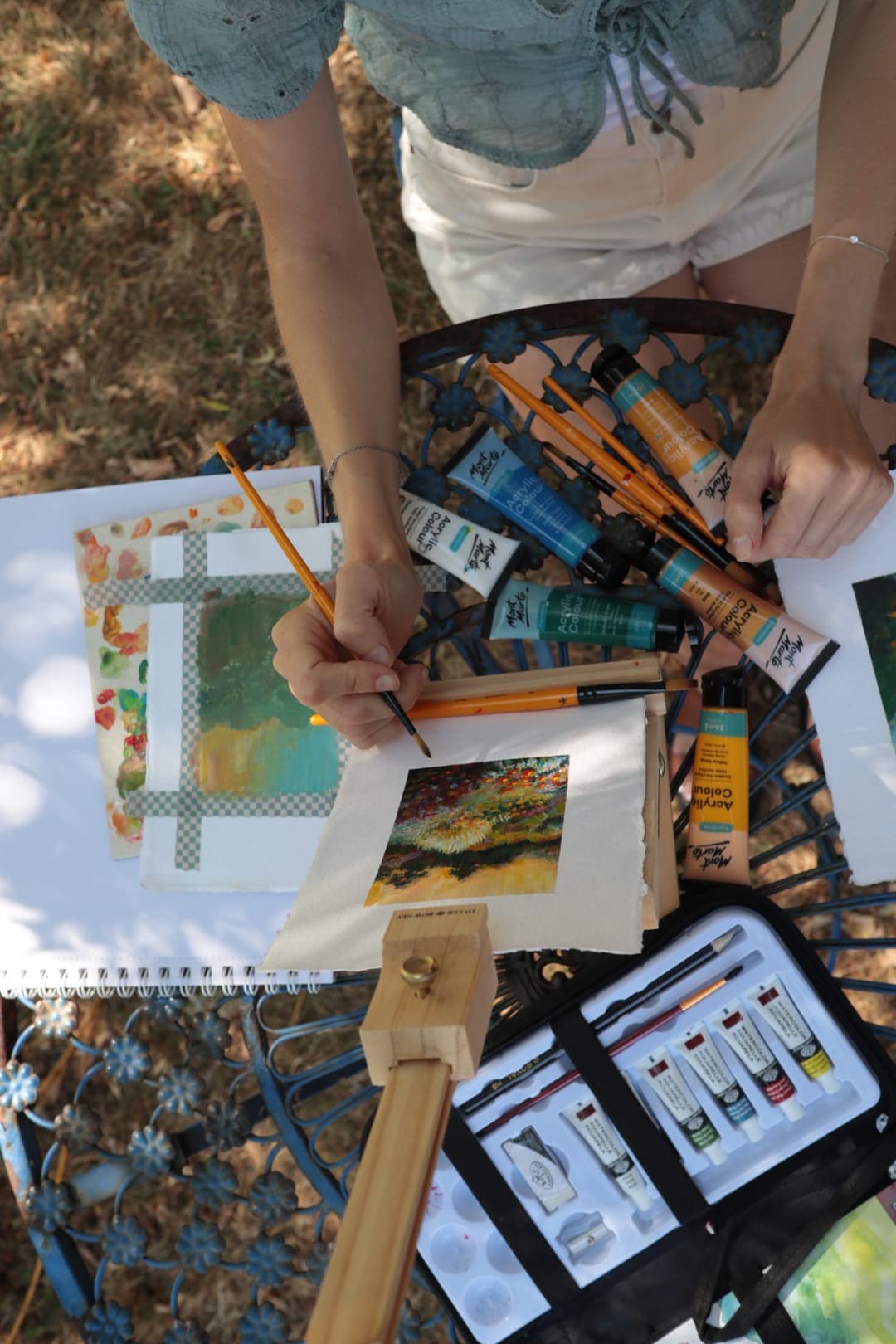 Choosing colors at the worktable
